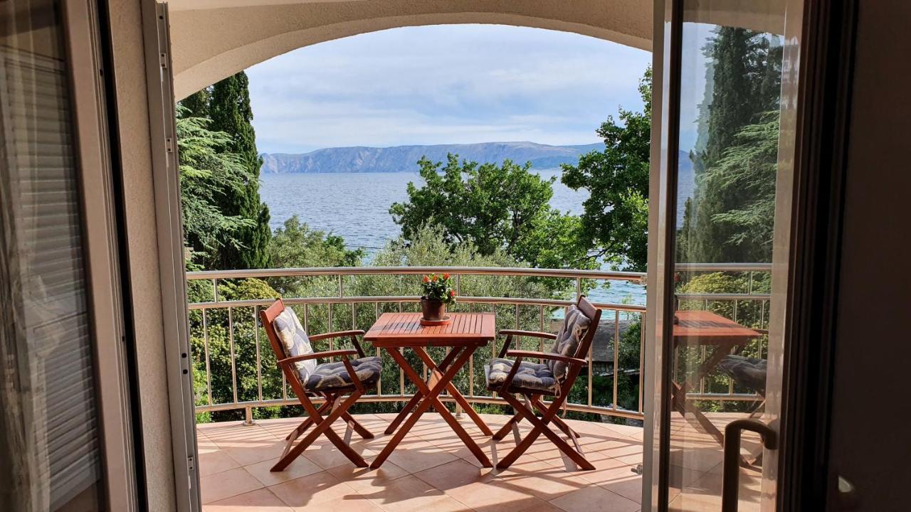 Sea Side Apartments 4* Novi Vinodolski Luaran gambar