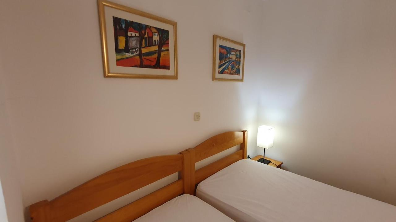 Sea Side Apartments 4* Novi Vinodolski Luaran gambar