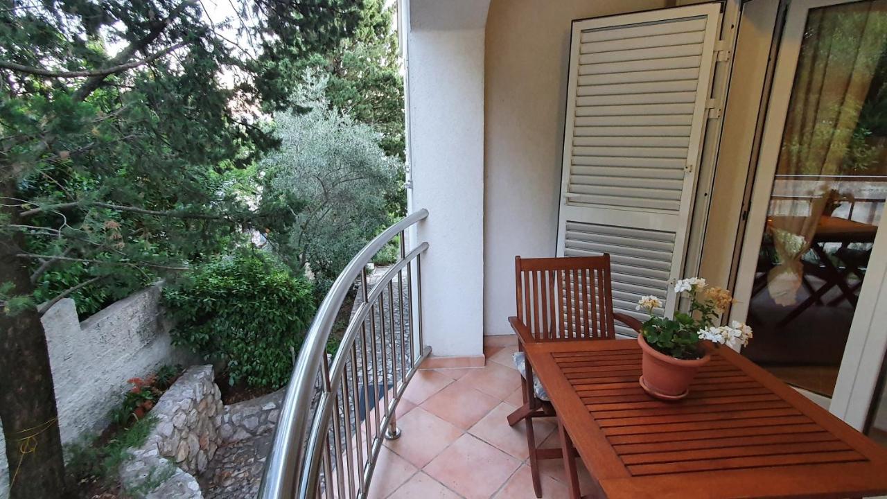 Sea Side Apartments 4* Novi Vinodolski Luaran gambar